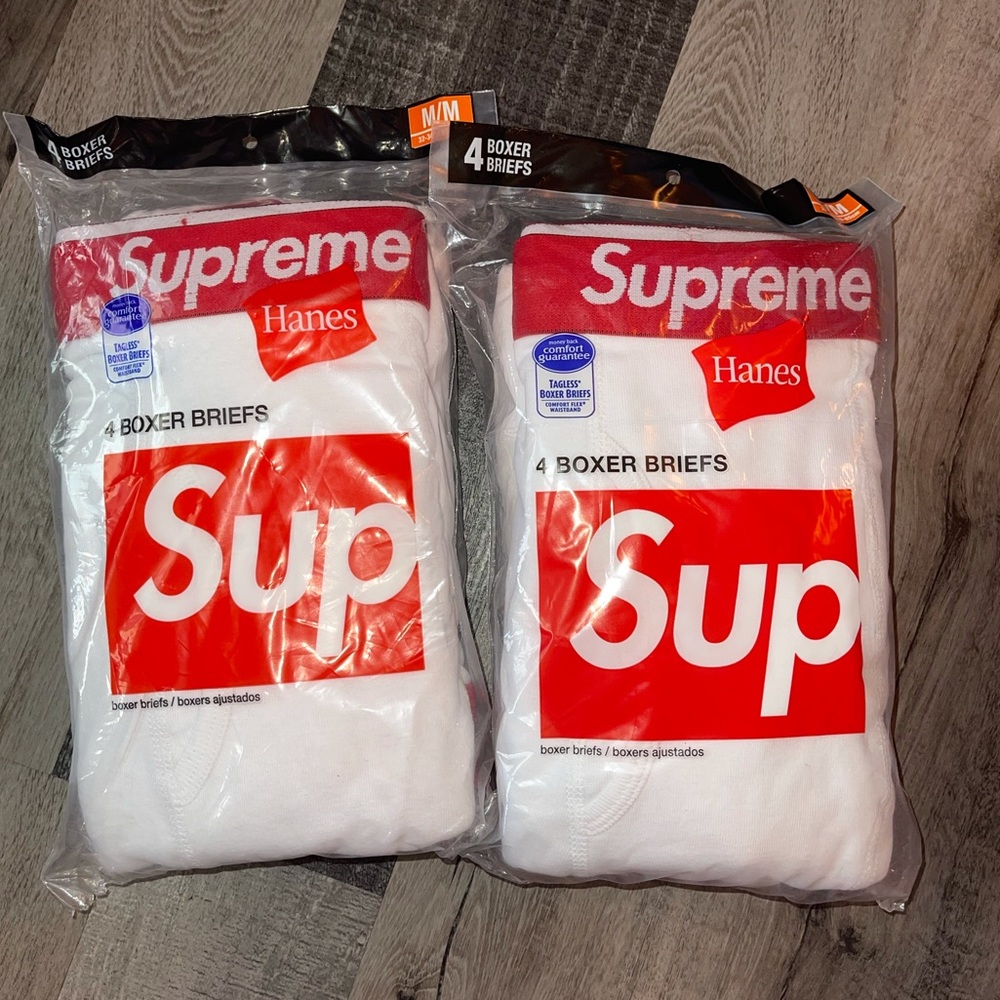 Supreme Hanes tagless Boxer Briefs - 4 pack - Picture 1 of 2
